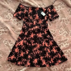 Guess palm tree mix up pink off the shoulder fit n flare dress